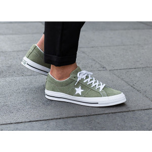 Converse One Star Suede Top 1