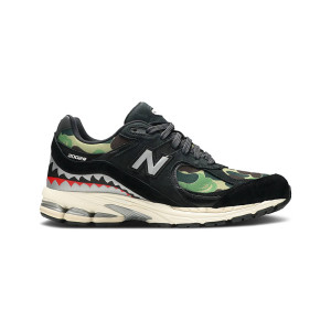 New Balance Bape X 2002R Apes Together Strong S Size 8 5 1H23191921