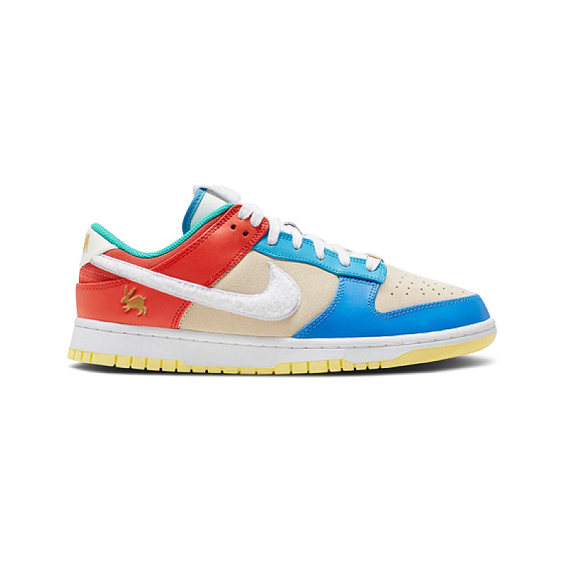Nike Dunk Year Of The Rabbit Color FD4203-111