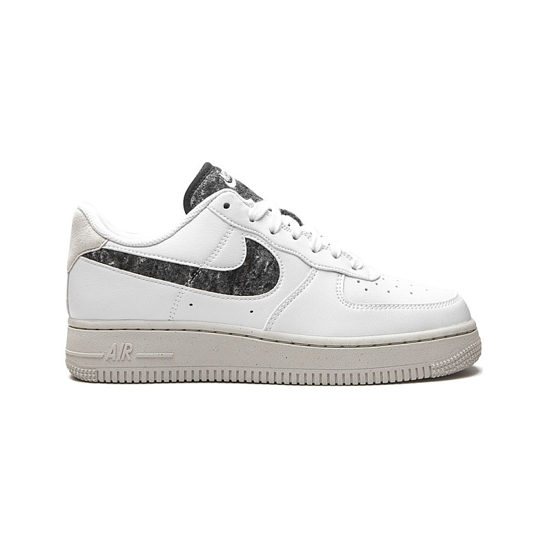 Nike Air Force 1 07 DA6682-100 od 75,00 �