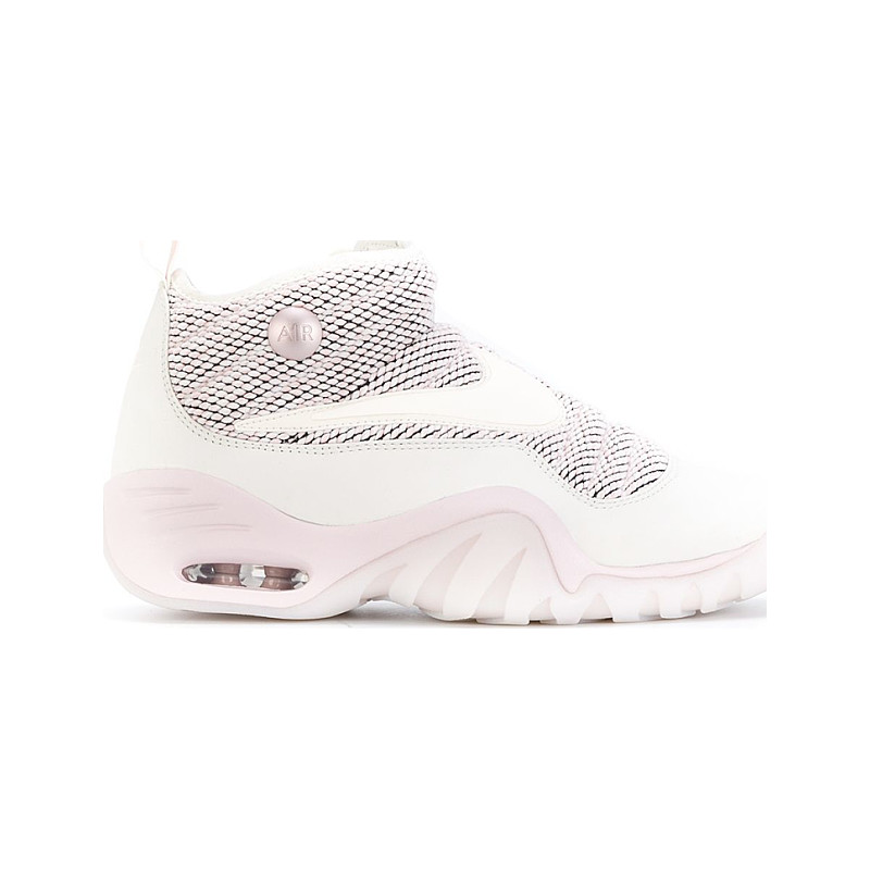 nike pigalle ndestrukt