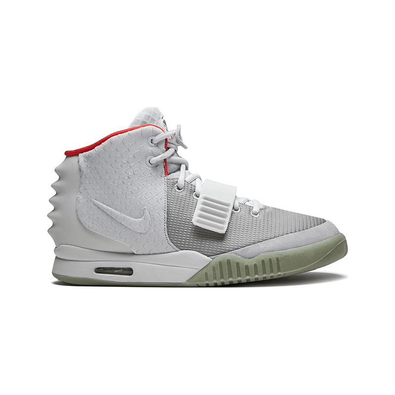 Air yeezy 2 logo best sale