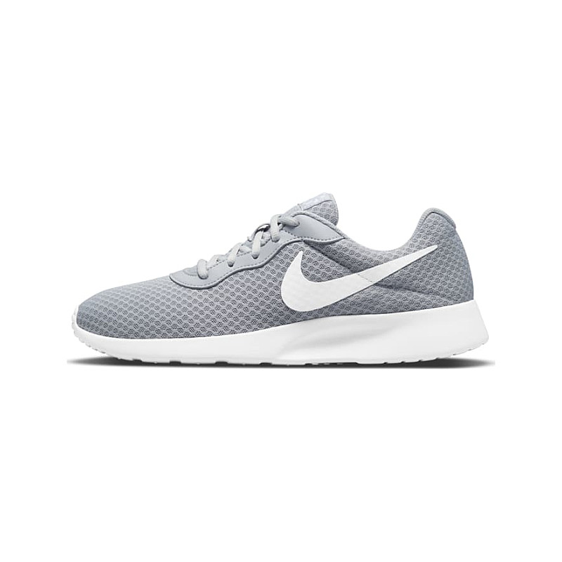 Nike tanjun trainers online