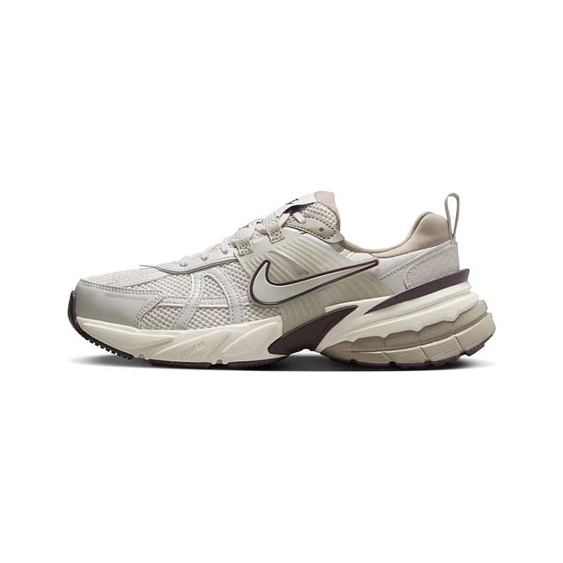 Nike V2K Run Light Orewood S FD0736-103 from 65,00 €