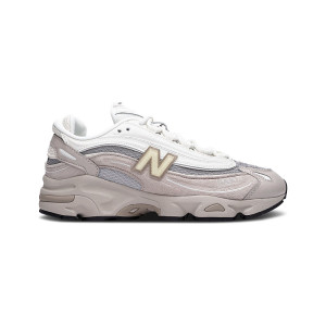 New Balance 1000 S Size 10 M1000MB
