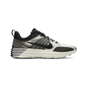 Nike Lunar Roam DV2440-102