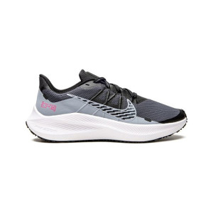 women's nike winflo 7