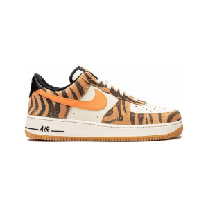 Nike Air Force 1 07 DJ6192-100