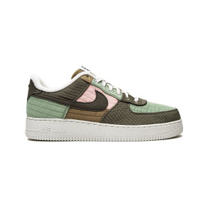 Nike Air Force 1 07 LX DC8744-300
