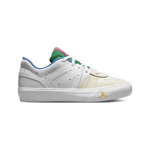Jordan Series Es Coconut Milk Malachite DZ5534-100