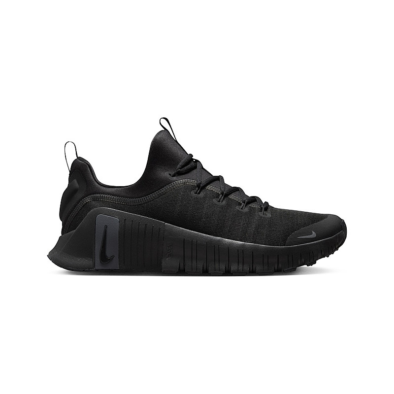 Nike metcon free triple black hotsell