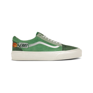 Vans KAR L Art DE L Automobile X Old Skool VLT LX VN0A4BVFRED から 340,95 €