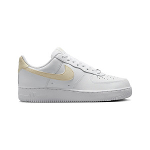 Nike Air Force 1 07 Light FJ4146-111