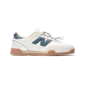New Balance New Balance Numeric 440V2 Sea Salt Deep Ocean NM440WSR