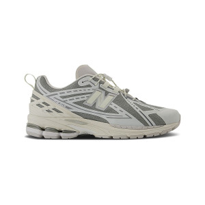 New Balance 1906R Sea Salt Matter S Size 9 5 U1906RWG