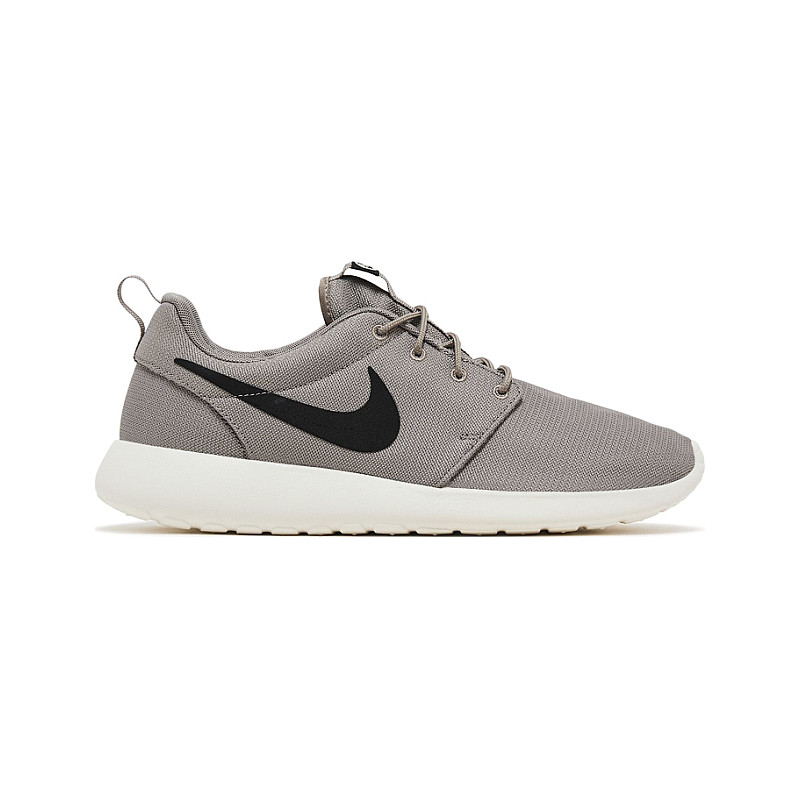 nike roshe size 14