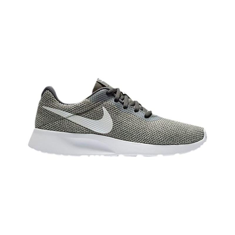 nike tanjun 7y