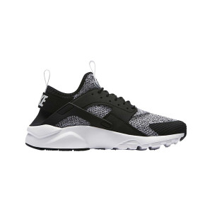 nike air huarache ultra size 8