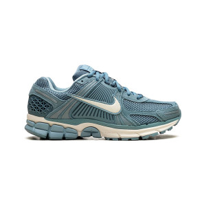 Nike Air Zoom Vomero 5 S Size 10 HF1553-400