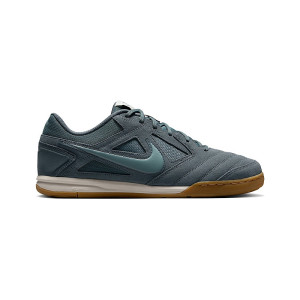 Nike Gato Phantom Gum Comet Fir IH4045-030 from 81,00 €