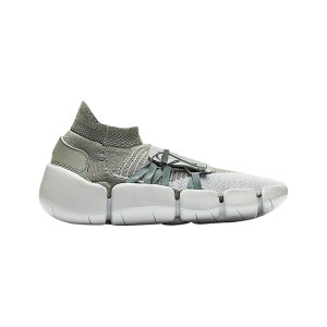 Nike Footscape Flyknit DM S Size 7 AO2611-002