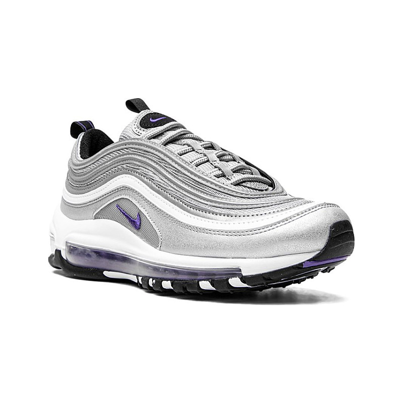 nike essential 97