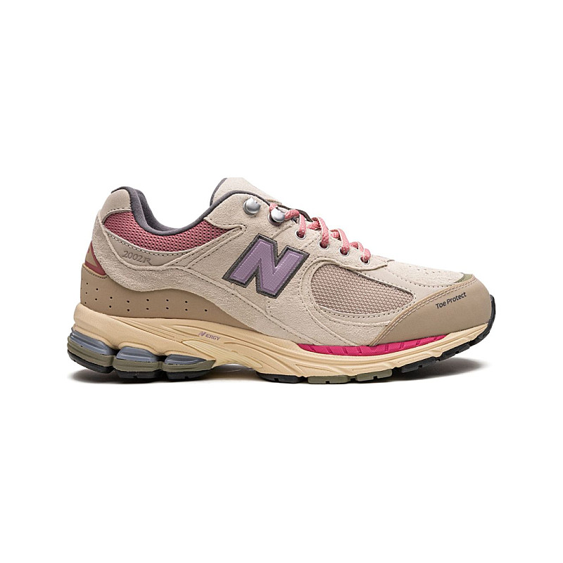New Balance 2002R Hiking M2002RWL