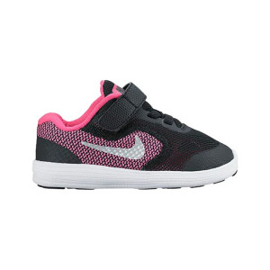 Nike Revolution 3 Size 10 819418-001