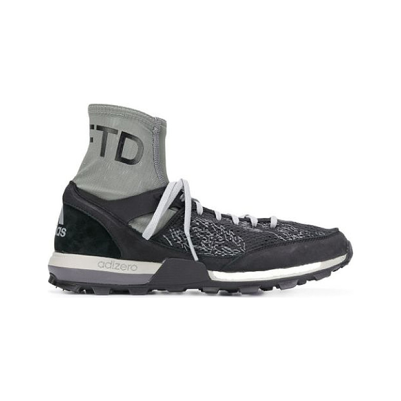 adidas adidas adiZero XT Boost Undefeated Performance Running CG7169