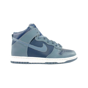 Nike Dunk LE S Size 9 5 630335-402