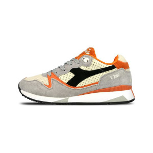 Diadora V7000 C6124