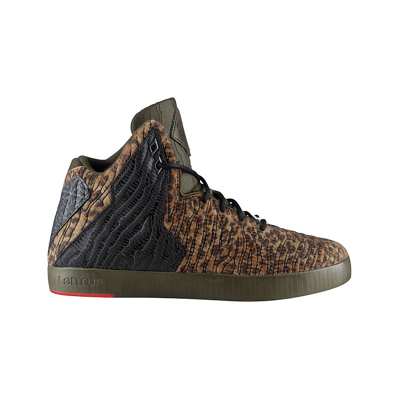Nike Lebron 11 NSW Leopard 616766-301