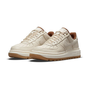 Nike Air Force 1 Luxe Pearl 1
