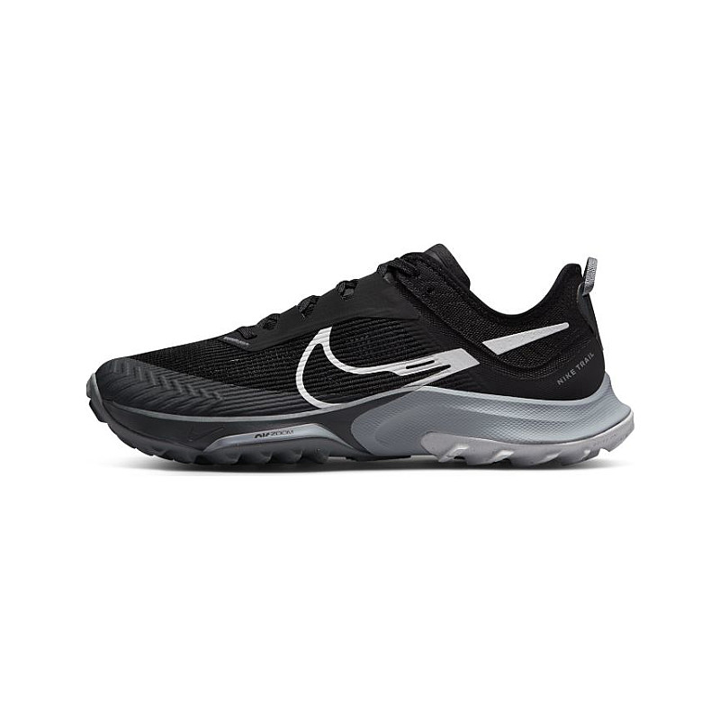nike terra kiger 8