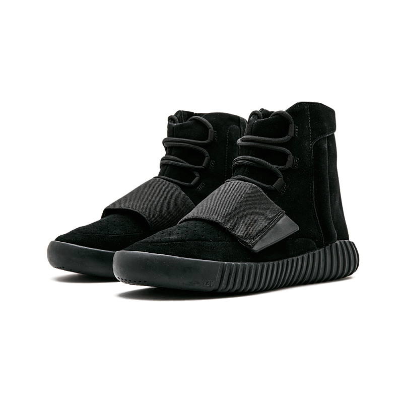 Adidas Boost 750 Triple BB1839