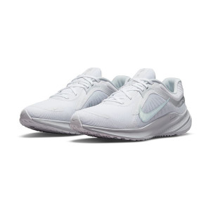 Nike Quest 5 1