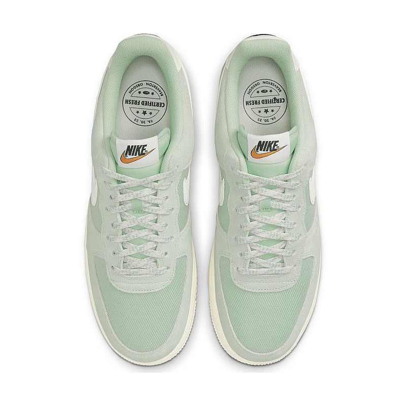Nike Air Force 1 07 LV8 Vntg DO9801-300