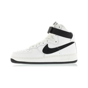 Air Force 1 Retro QS Color Of The Month