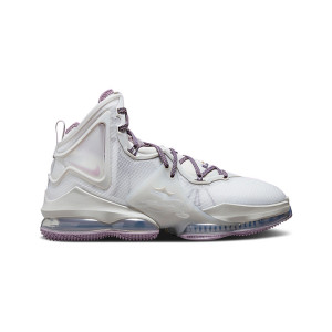 Lebron 19 EP Strive For Greatness