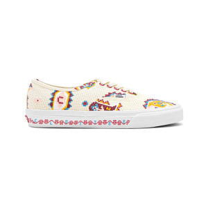 Clottee X Authentic Pixelated Universe Marshmallow
