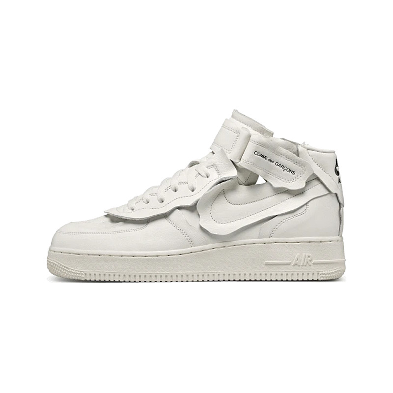 Nike Air Force 1 Mid Comme DES Garcons DC3601-100 から 380,00 €